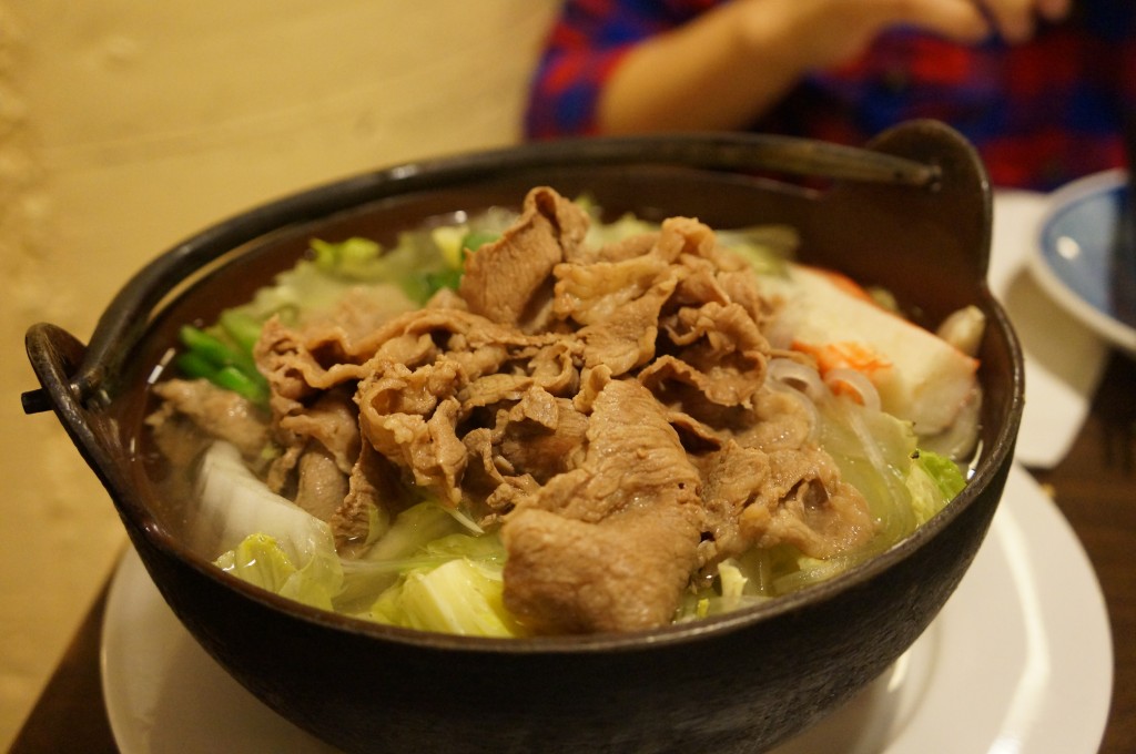 maneki - beef hot pot