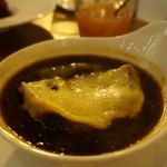 Loulay - french onion soup